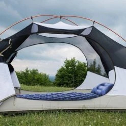 TRVLMORE Slaapmat - Zelfopblazend - 1 Persoons - Ingebouwde Pomp En Kussen - Blauw -Winkel Voor Kampeerartikelen Voor Buiten 1200x1200 195